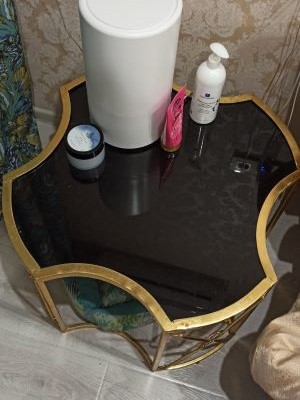 Черное стекло