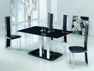 Черное стекло