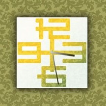 Зеркало с часами