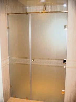 Душевые кабины стеклянные