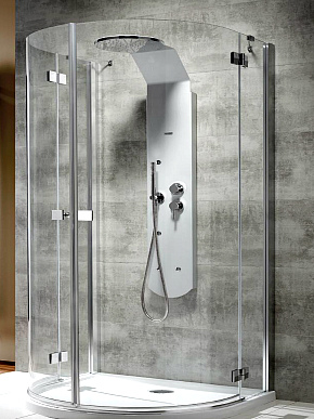 Нестандартные душевые кабины из стекла
