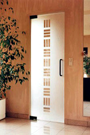 Стеклянные межкомнатные двери, стеклянные входные двери