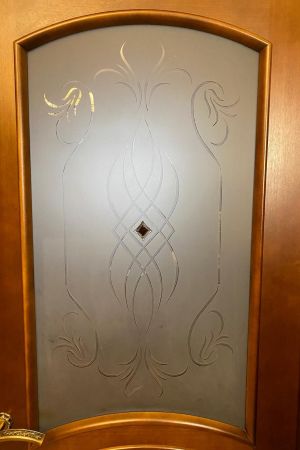 Стекло с матовым рисунком и фьюзингом