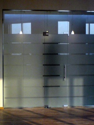 стеклянные перегородки.