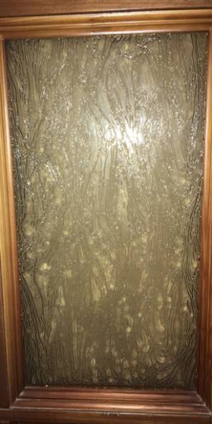 Стекло в двери Дельта бронза