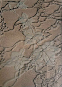 Пескоструйный рисунок на рифленом стекле.