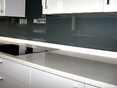 Серое стекло матовое 