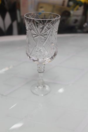 Склейка стеклоизделий. УФ-склейка стекла