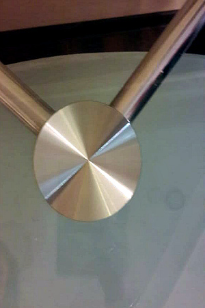 Приклейка металлических пятаков