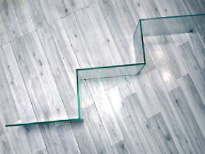 Уф склейка стекла под 45 градусов.