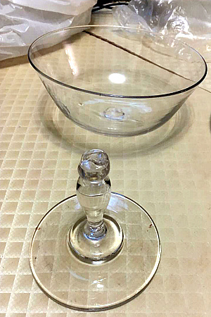 Склейка стеклоизделий. УФ-склейка стекла