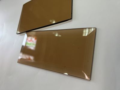 Бронзовое стекло