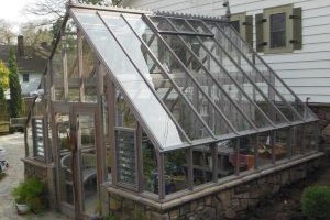 Стекло прозрачное, бесцветное