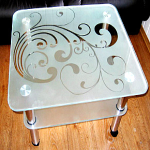 Стеклянные столешницы