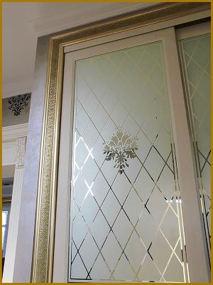 ЗЕРКАЛО С МАТОВЫМ РИСУНКОМ